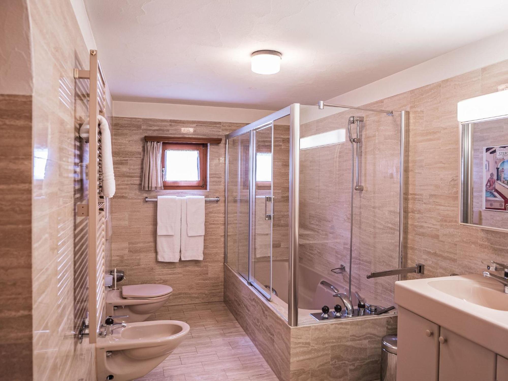 Apartment Chesa Mezzaun By Interhome زوز المظهر الخارجي الصورة